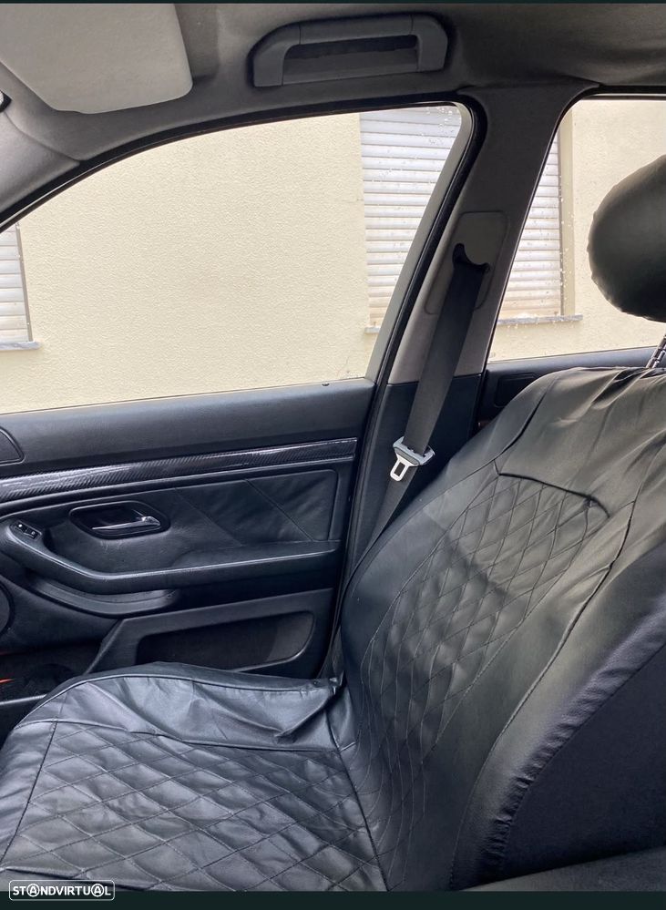 BMW 525 tds Touring - 8