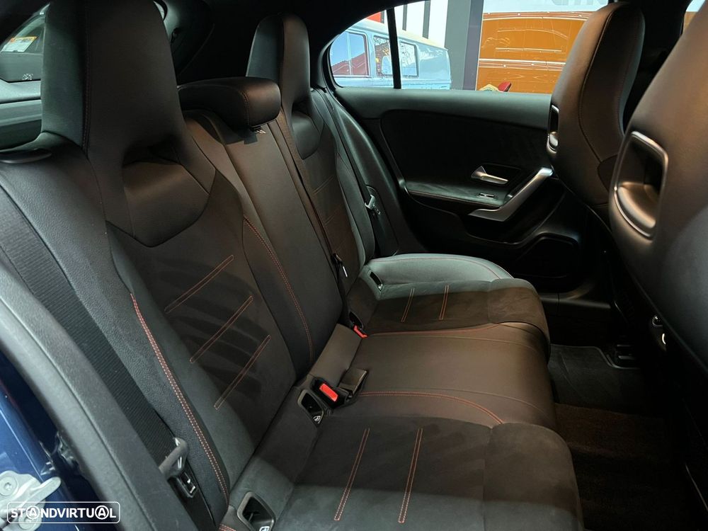Mercedes-Benz A 250 e AMG Line - 10