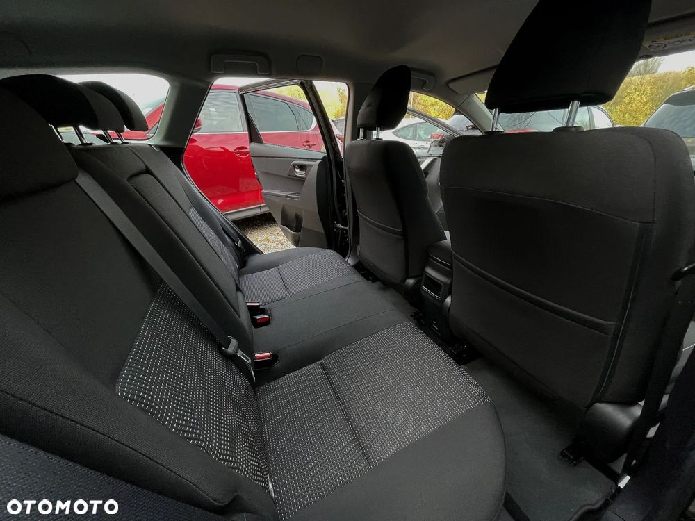 Toyota Auris ver-1-6-comfort - 17