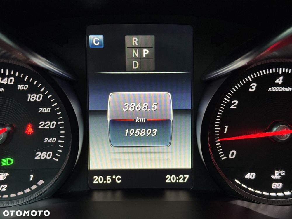 Mercedes-Benz GLC 250 4Matic 9G-TRONIC AMG Line - 40
