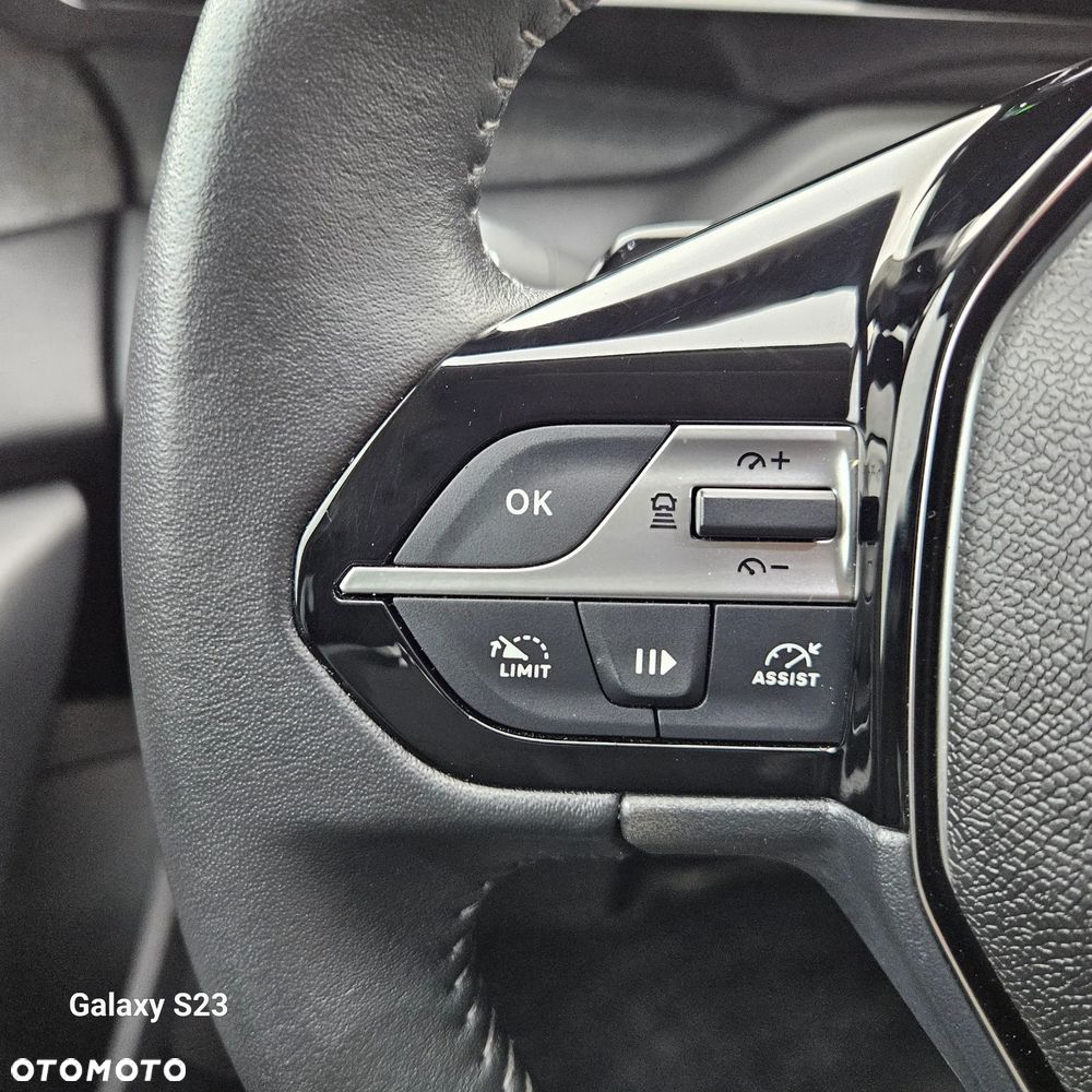 Peugeot 308 - 30