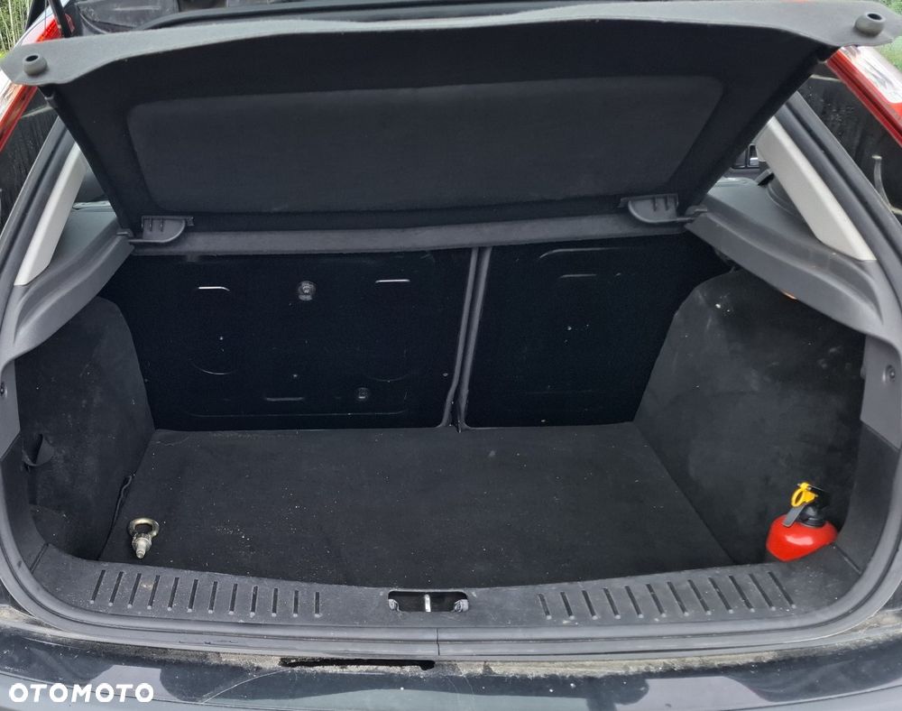 Ford Focus - 10