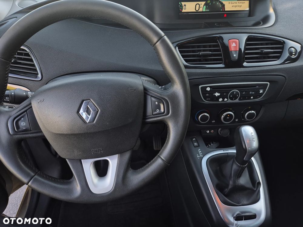 Renault Scenic dCi 110 FAP EDC Bose Edition - 11