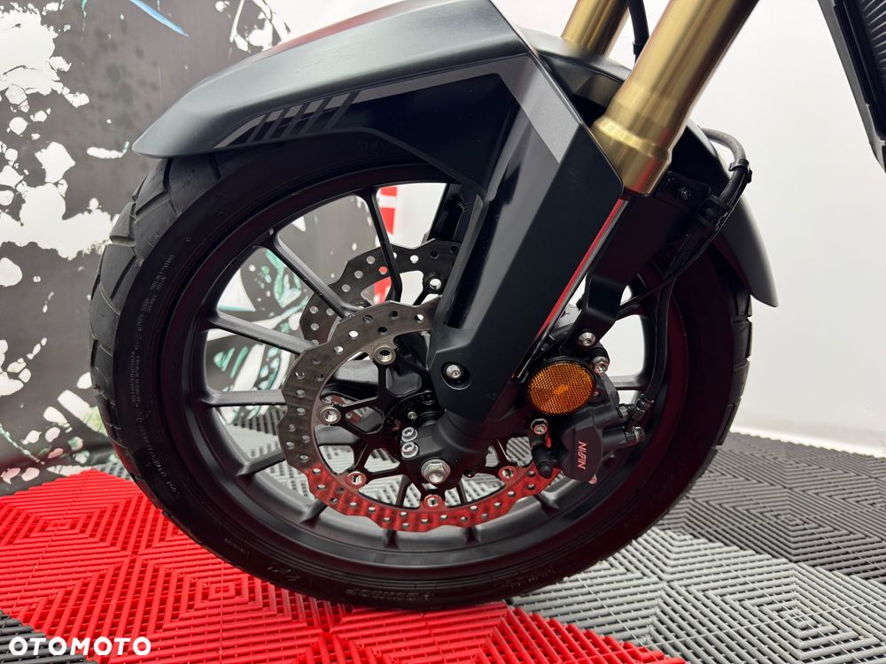 Honda CB - 9