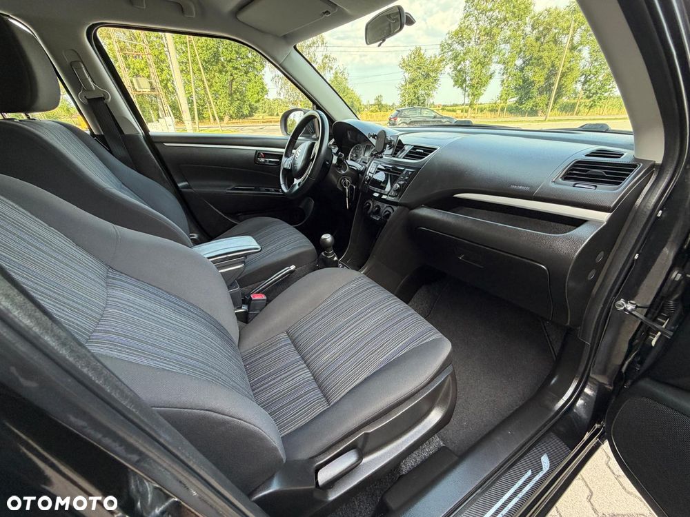 Suzuki Swift 1.2 4x4 Club - 29