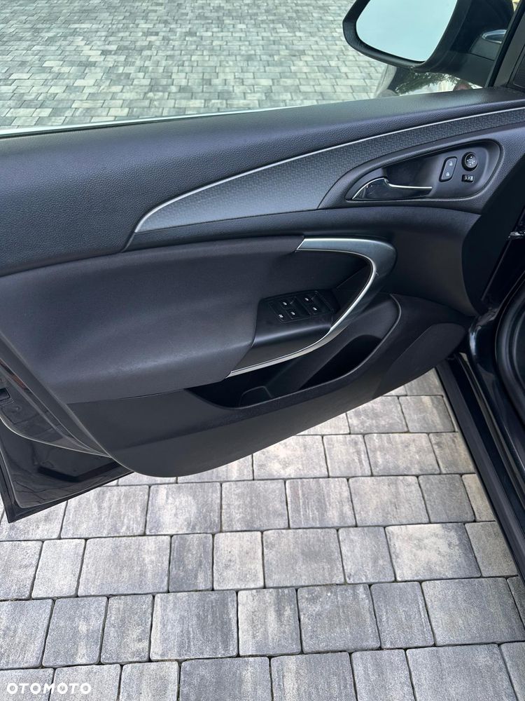 Opel Insignia - 29