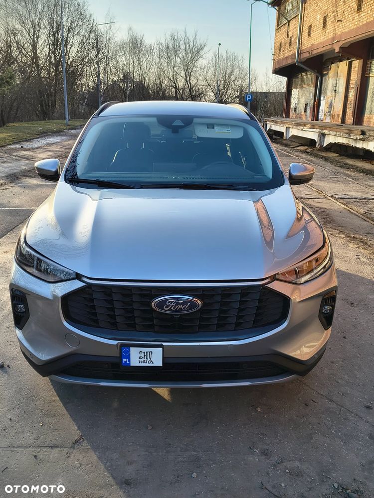 Ford Escape - 1