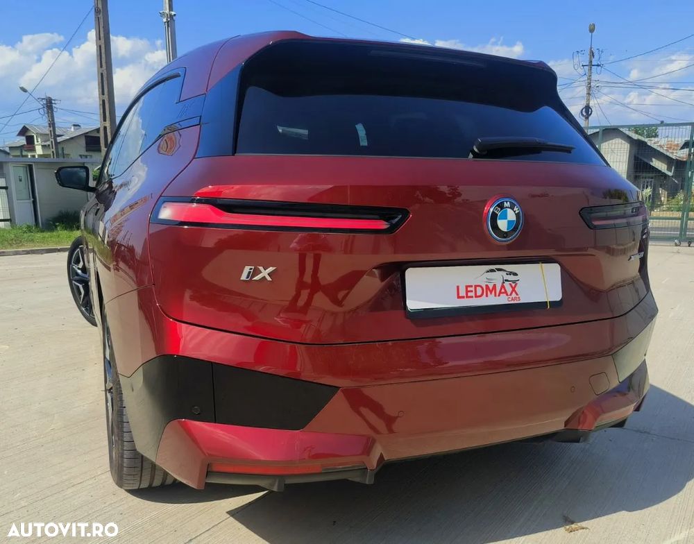 BMW iX xDrive50 - 3