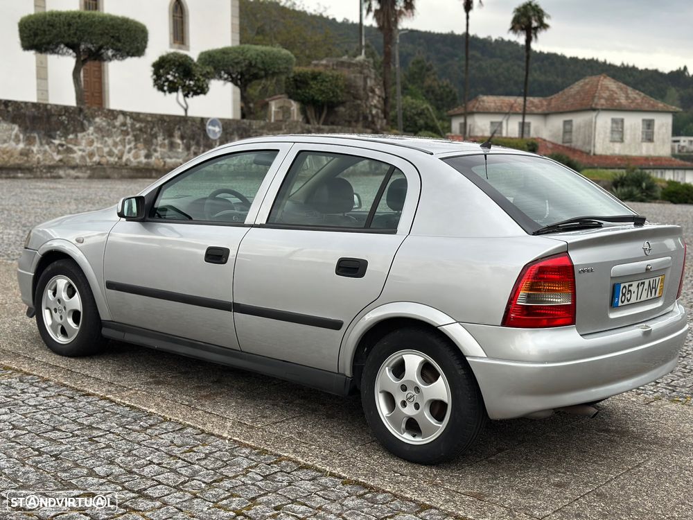 Opel Astra 1.4i 16V Sport - 16