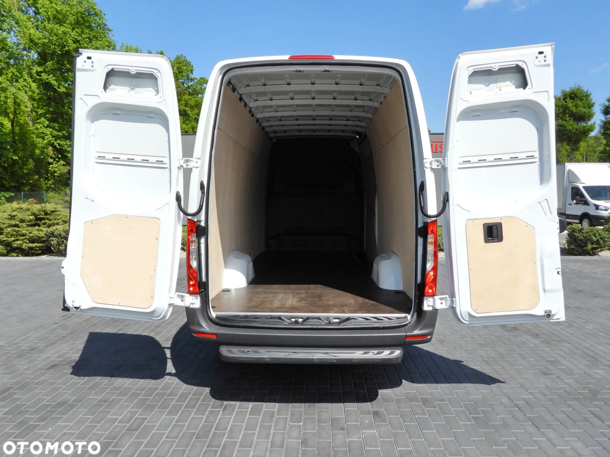Mercedes-Benz SPRINTER 316 FURGON BLASZAK KLIMATYZACJA 165KM [ 232001 ] - 14