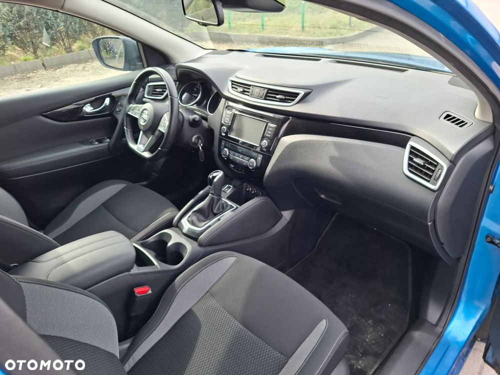 Nissan Qashqai - 24