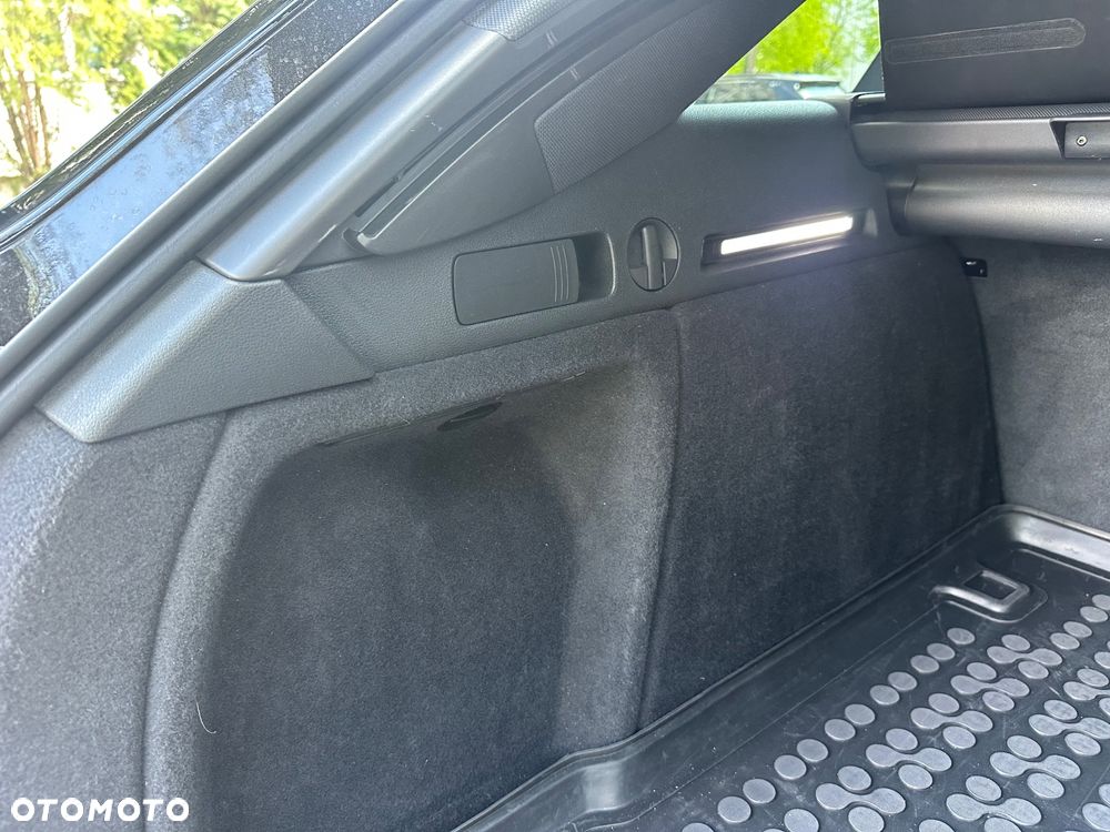 Audi A4 Avant 2.0 TDI S tronic - 6