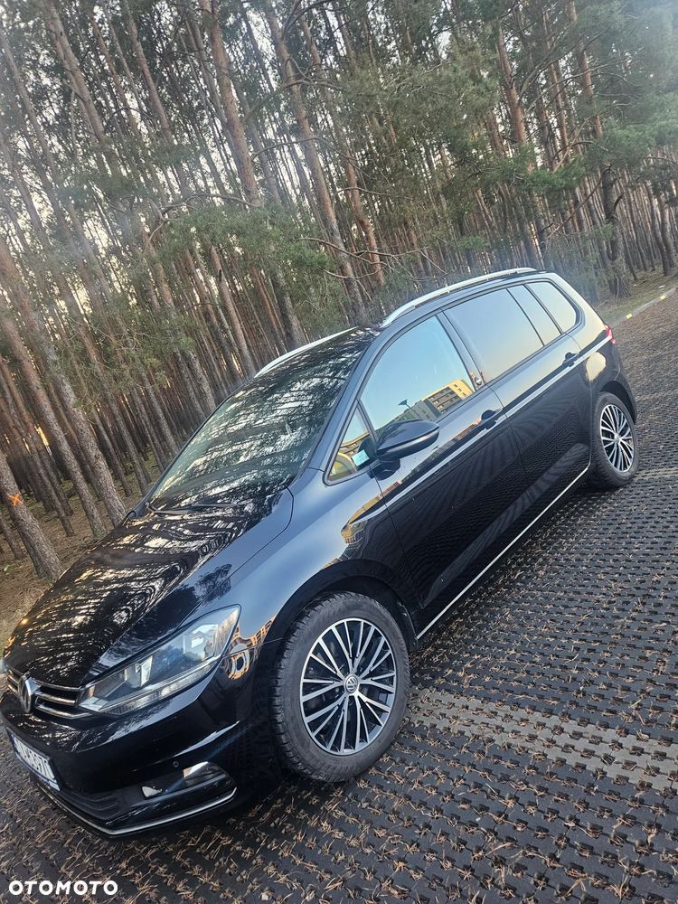 Volkswagen Touran 2.0 TDI BMT Comfortline - 17