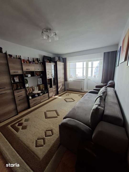 Apartament 3 camere, et. 2,  70 mp utili, Bd. Traian - Imagine principală: 2/14