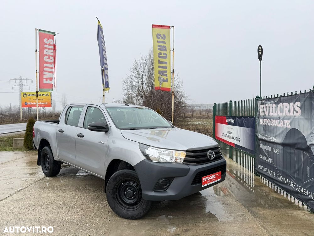 Toyota Hilux 2.4D 150CP 4x4 Double Cab 6MT Comfort - 1
