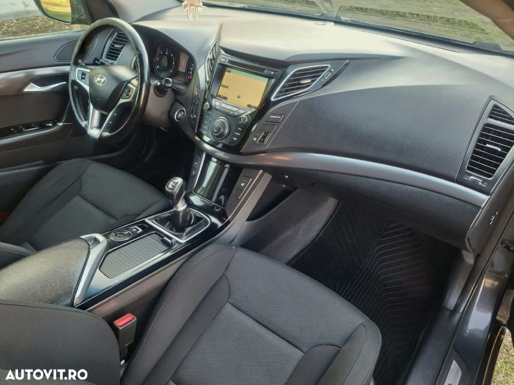 Hyundai i40 i40cw 1.7 CRDi Premium - 8