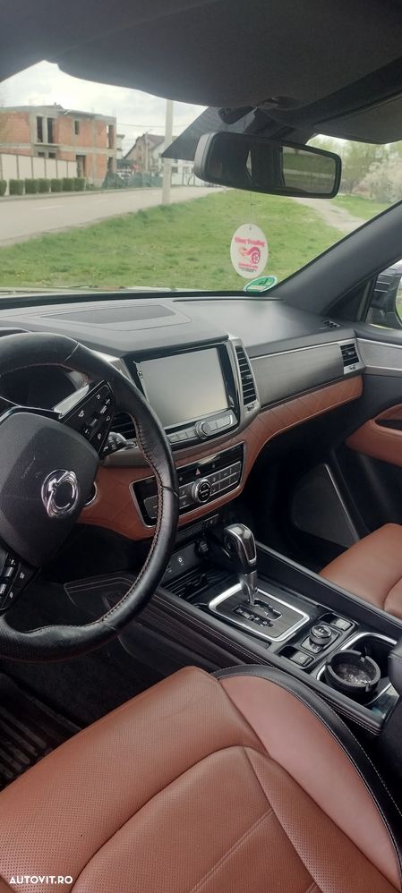 SsangYong REXTON 2.2 e-XDi 220 4WDAut. Crystal - 18