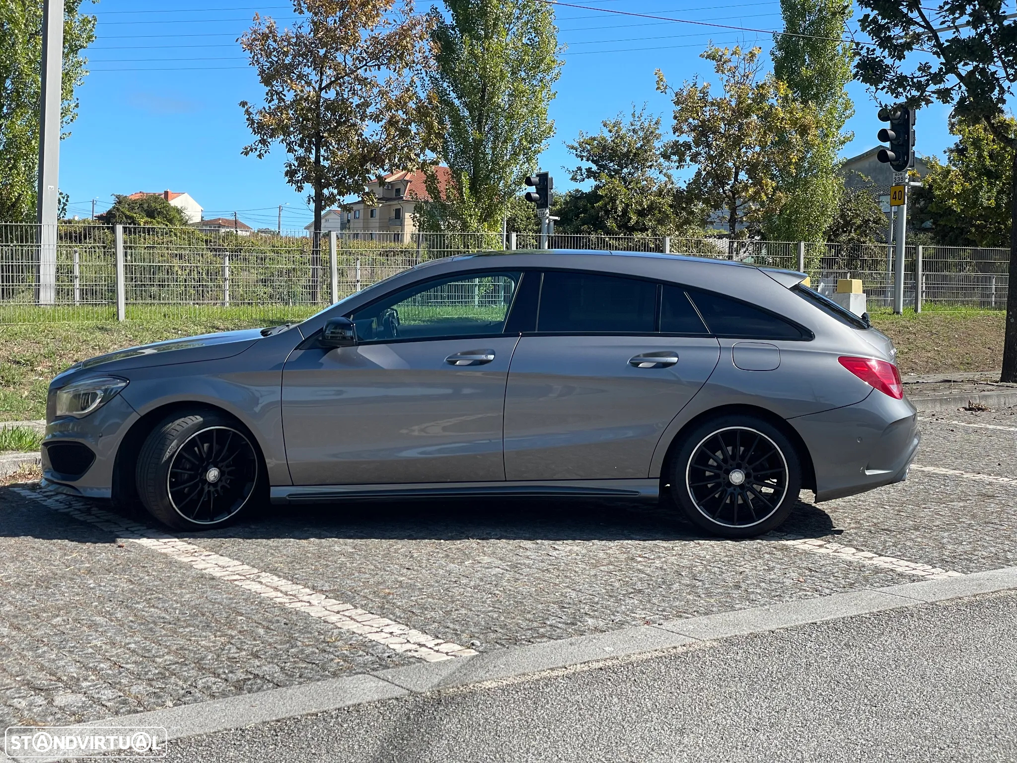Mercedes-Benz CLA 200 Shooting Brake (CDI) d AMG Line - 19