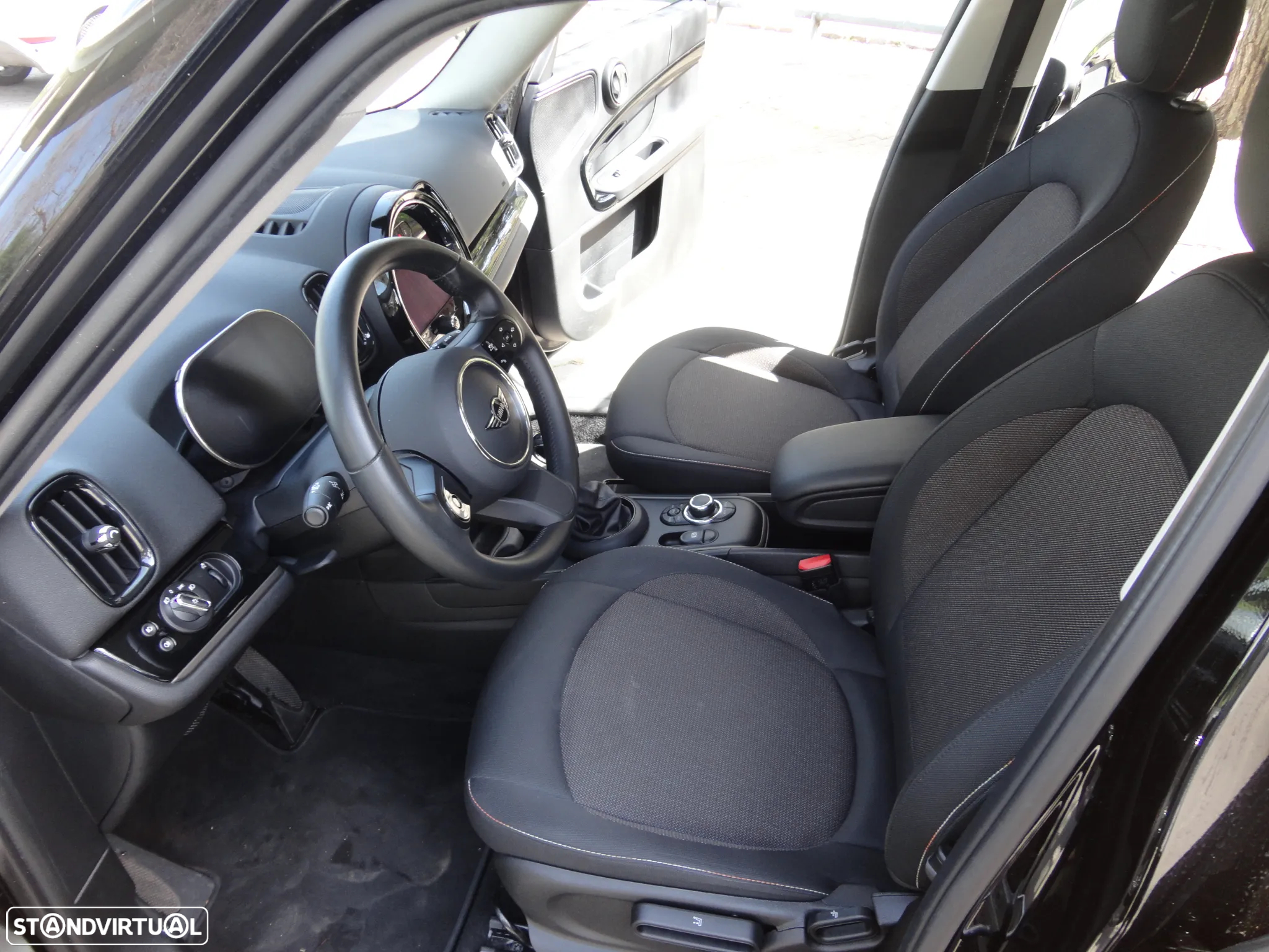 MINI Countryman Cooper SE ALL4 Auto - 13