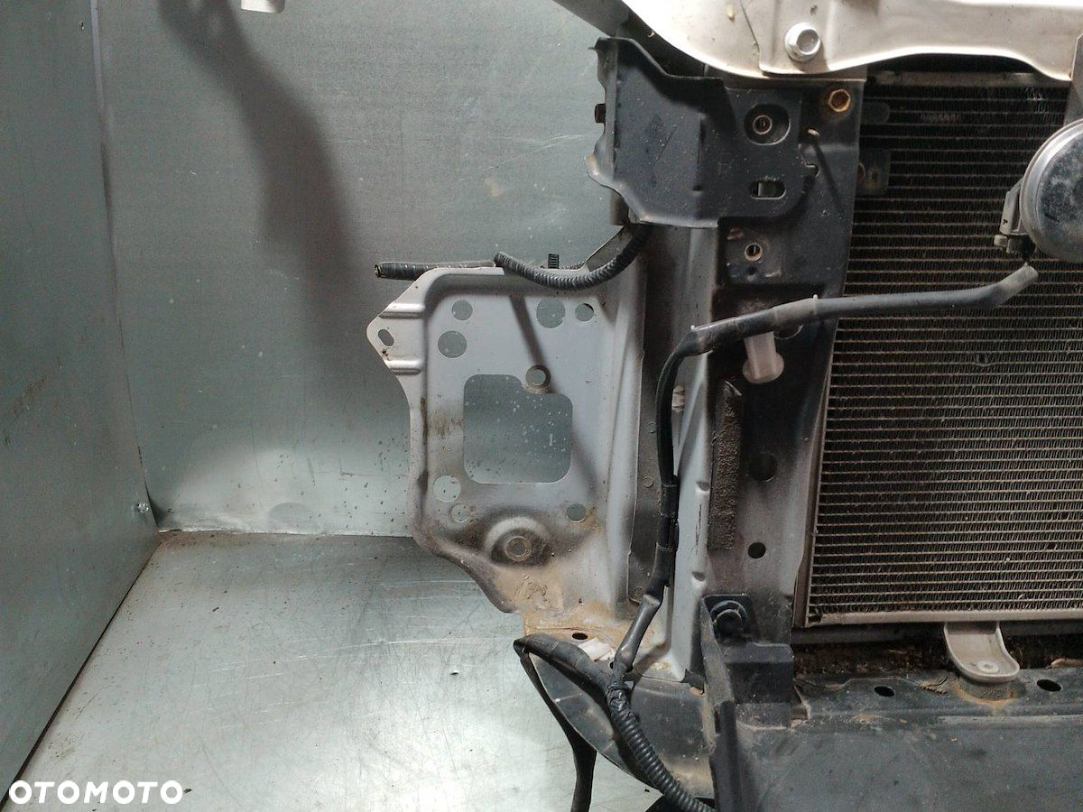 PAS PRZÓD, CHŁODNICE, WENTYLATOR SUBARU OUTBACK 2.0 D - 5