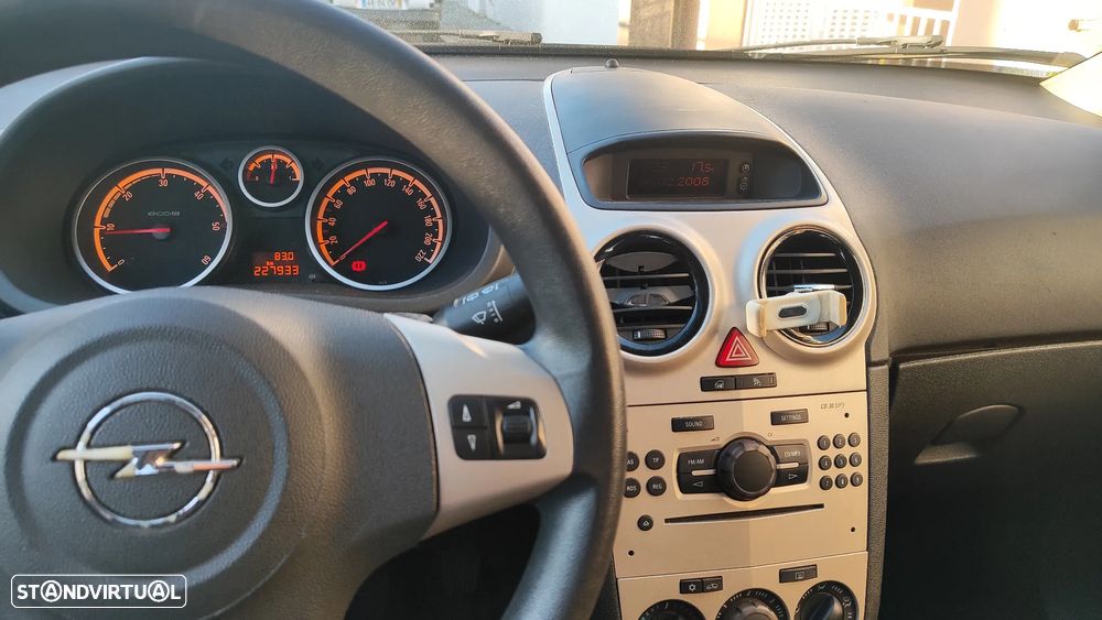 Opel Corsa 1.3 CDTI Enjoy EcoFLEX - 5