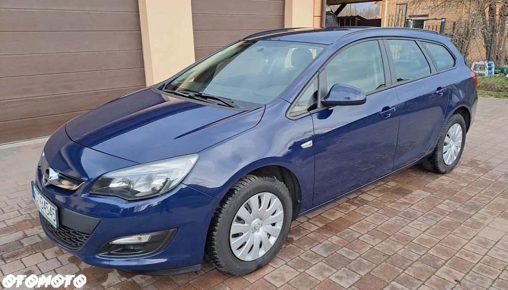 Opel Astra IV 1.6 CDTI Essentia - 3