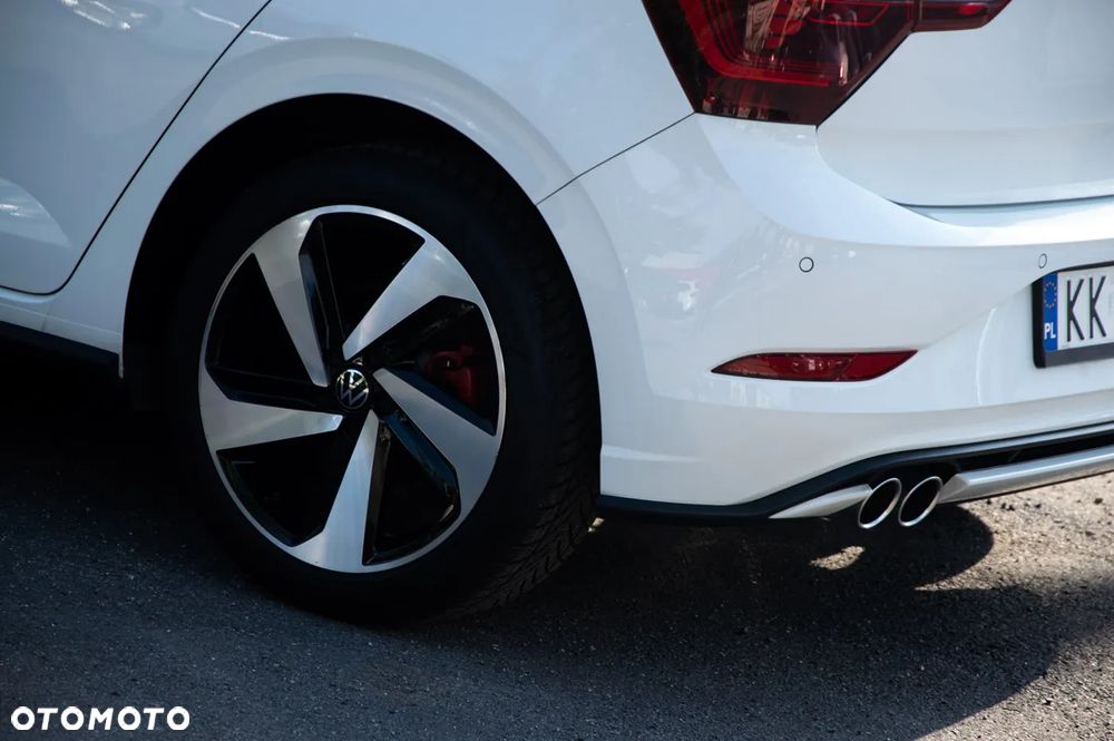 Volkswagen Polo 2.0 TSI GTI DSG - 29