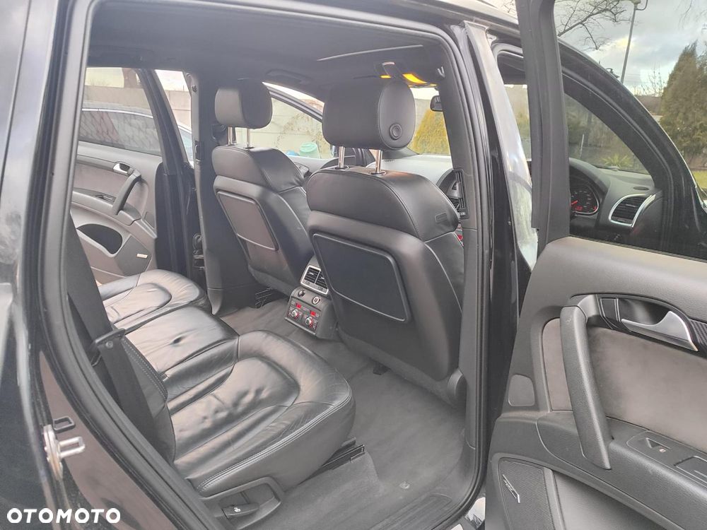 Audi Q7 - 10