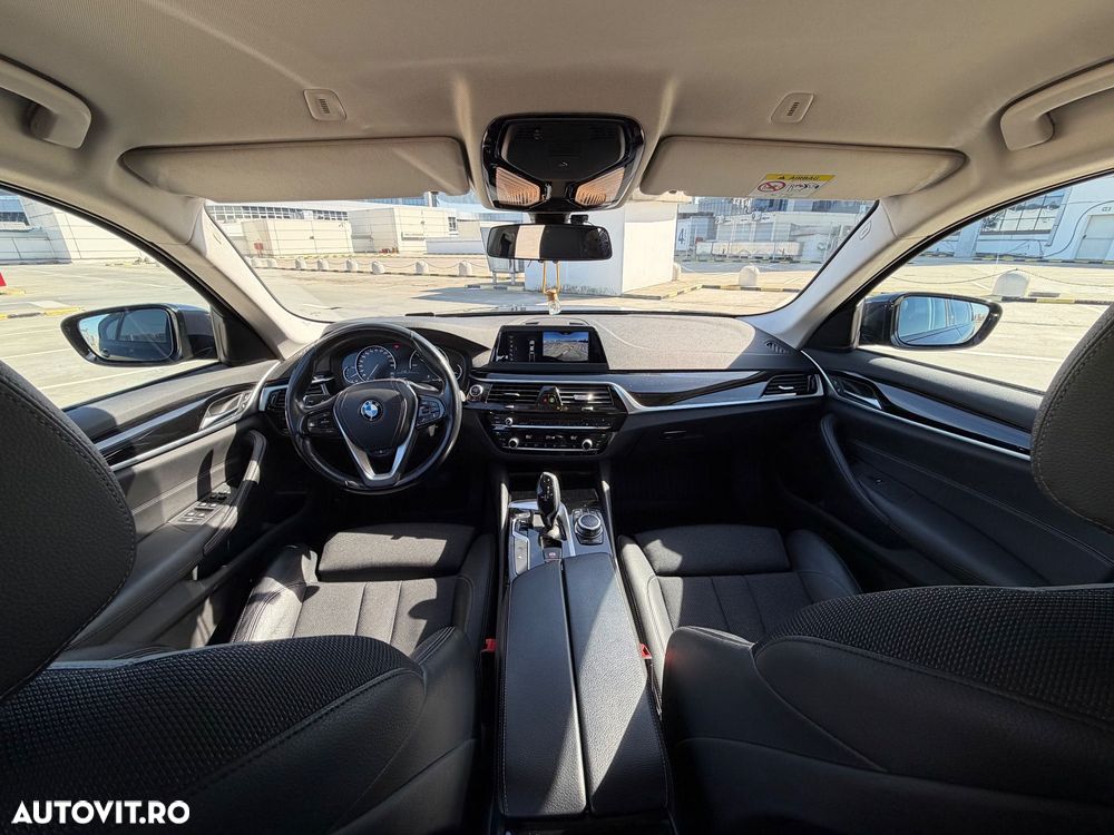 BMW Seria 5 520d Aut. Sport Line - 15