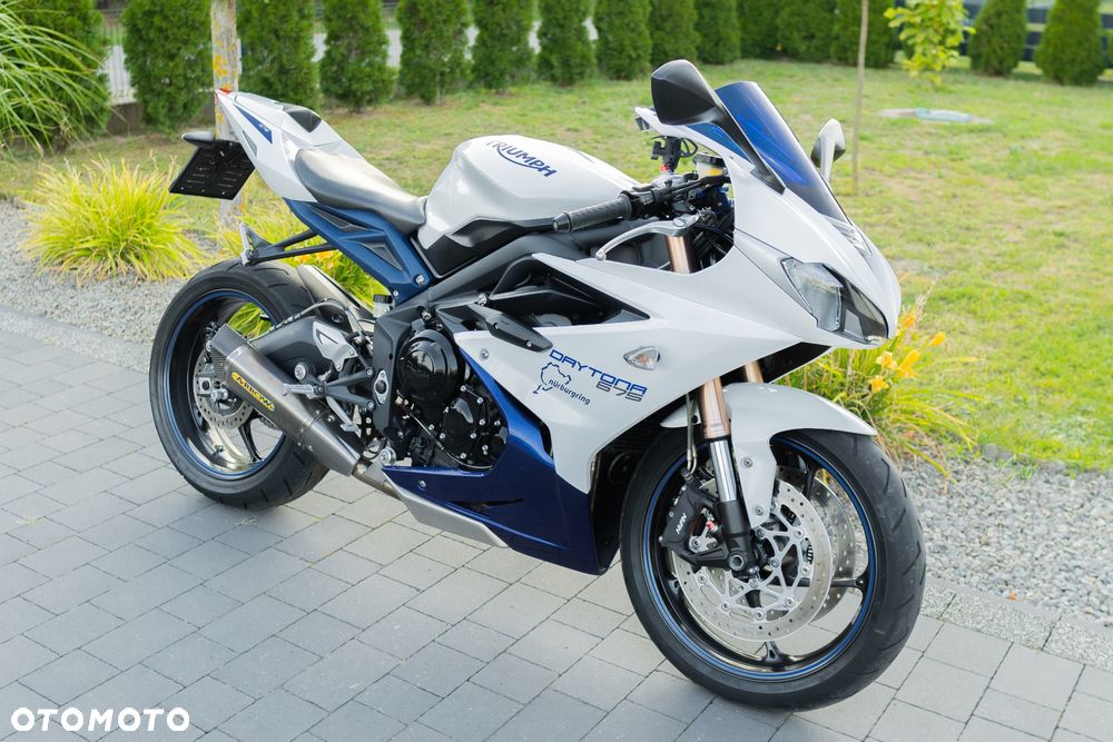 Triumph Daytona - 2