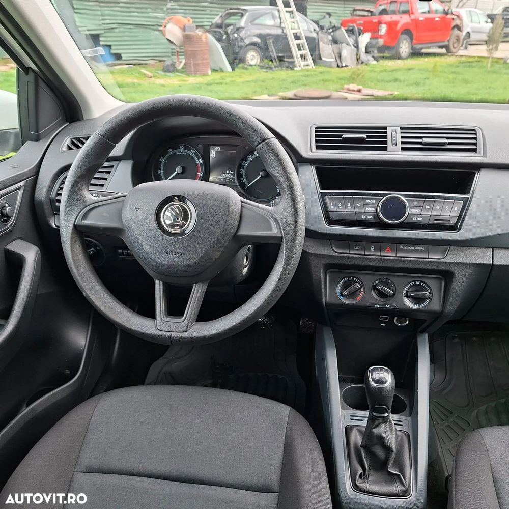 Skoda Fabia 1.0 MPI Active - 5