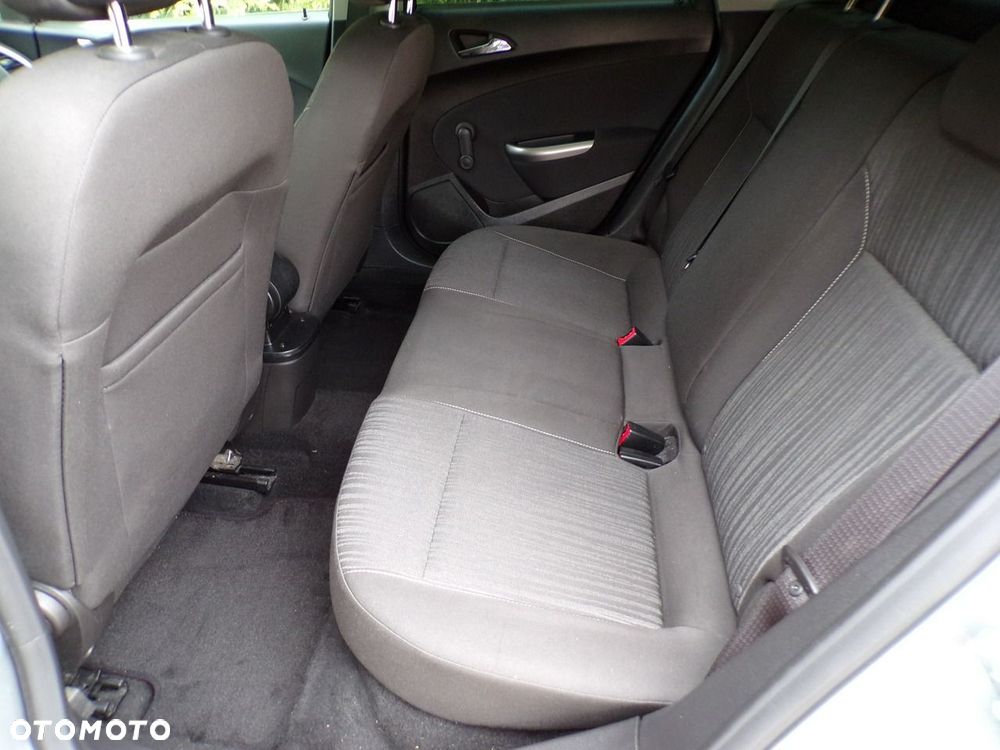 Opel Astra - 28