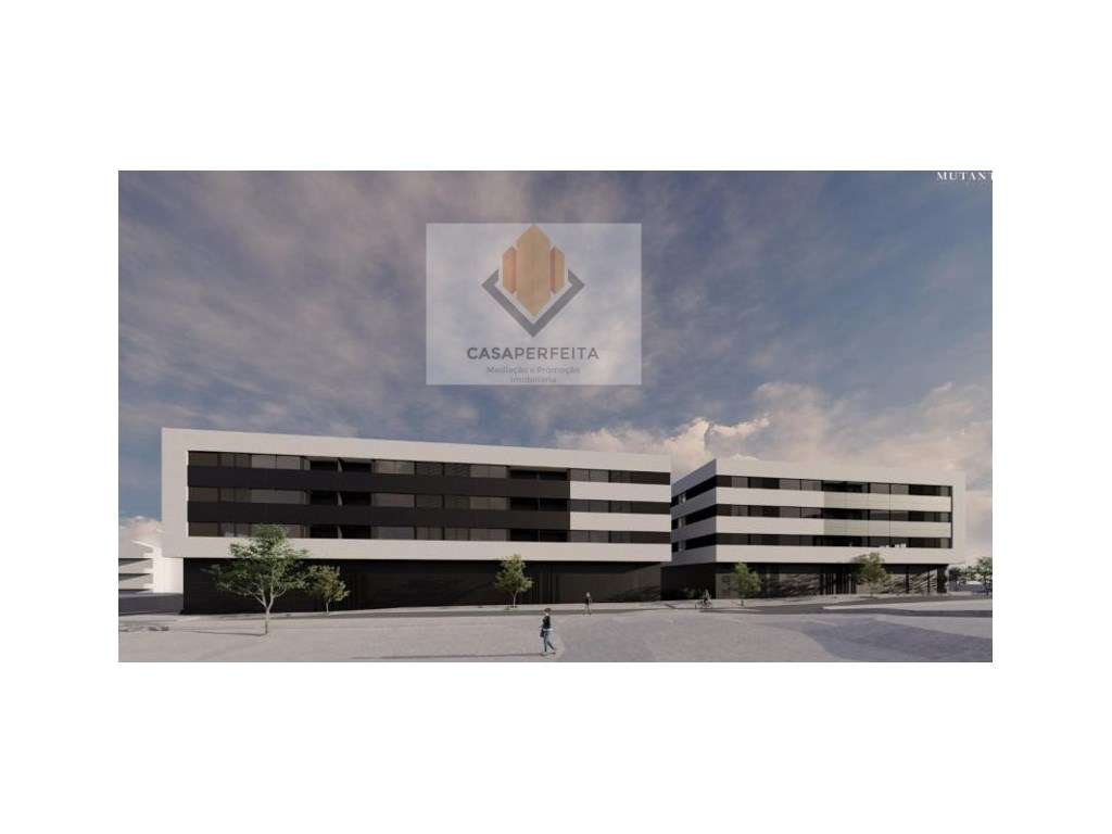 Loja em São Pedro da Cova - Gondomar - Grande imagem: 2/11