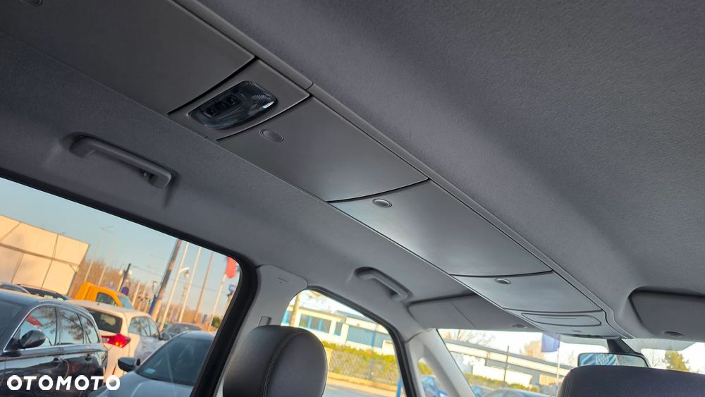 Ford Galaxy 2.0 TDCi Gold X - 26