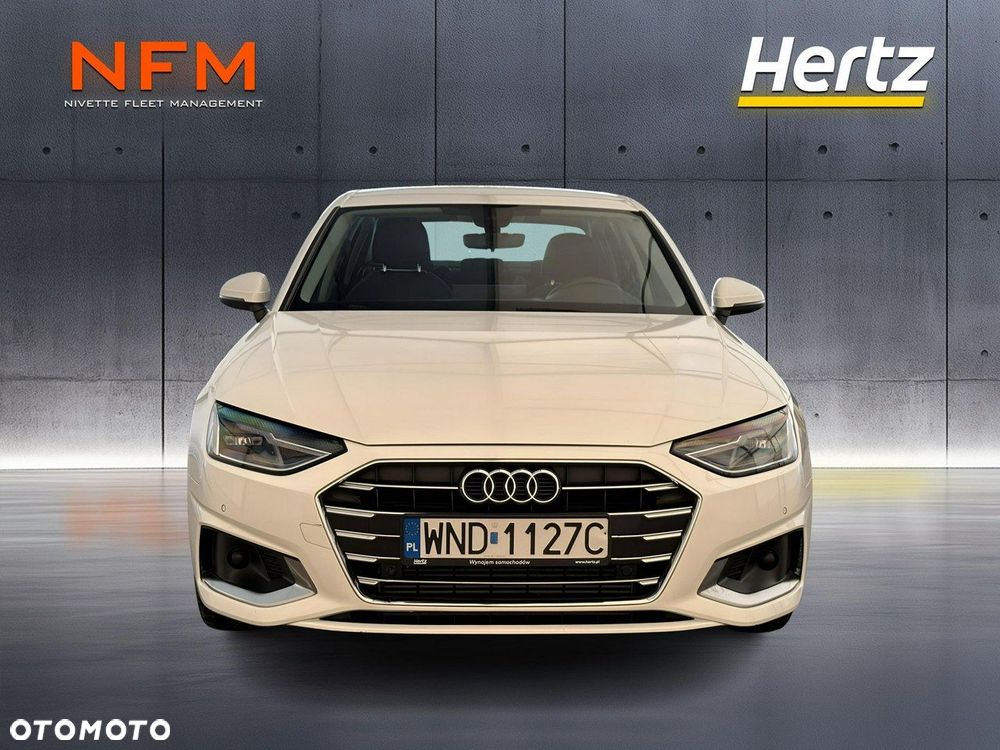 Audi A4 Limousine - 8