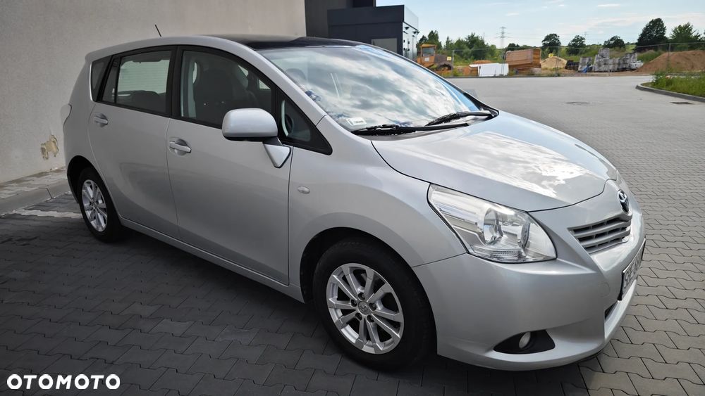 Toyota Verso 1.8 Premium EU5 7os - 2