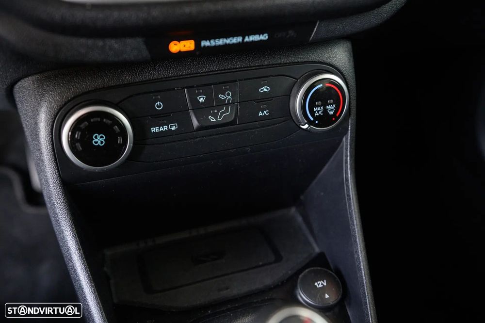 Ford Fiesta 1.0 EcoBoost Trend Connected - 36