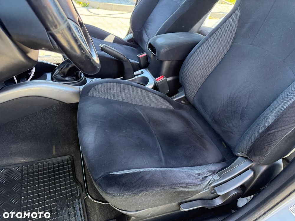 Mitsubishi Outlander 2.0 DID Intense - 14