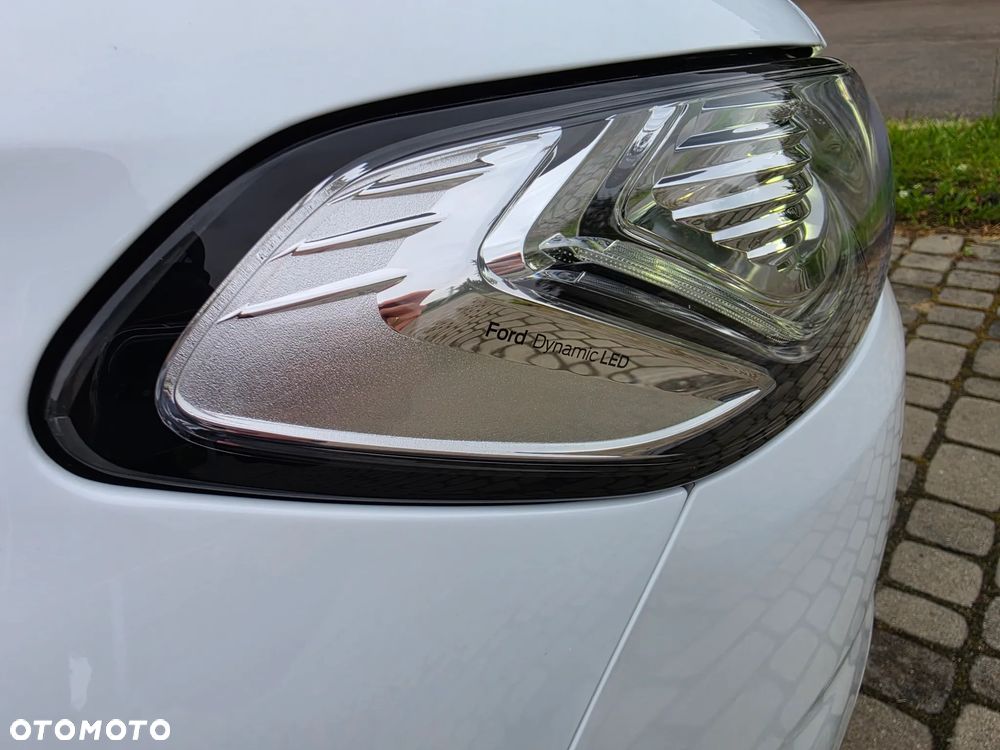Ford Mondeo 2.0 TDCi Titanium PowerShift - 6
