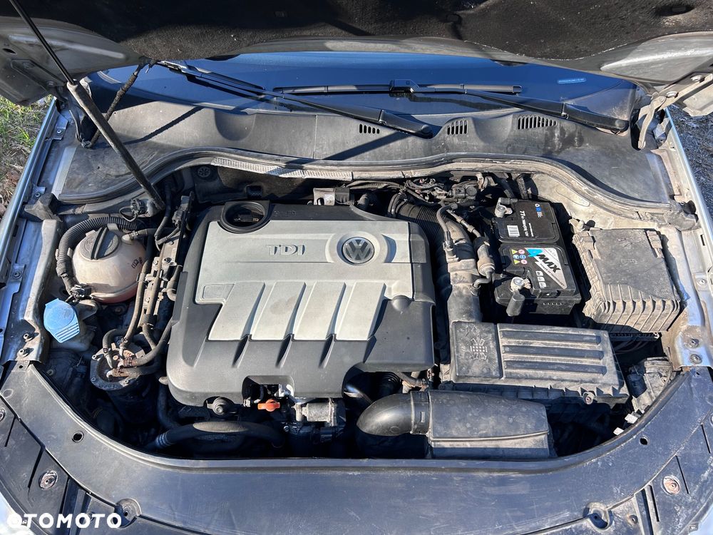 Volkswagen Passat 2.0 TDI Comfortline DSG - 20