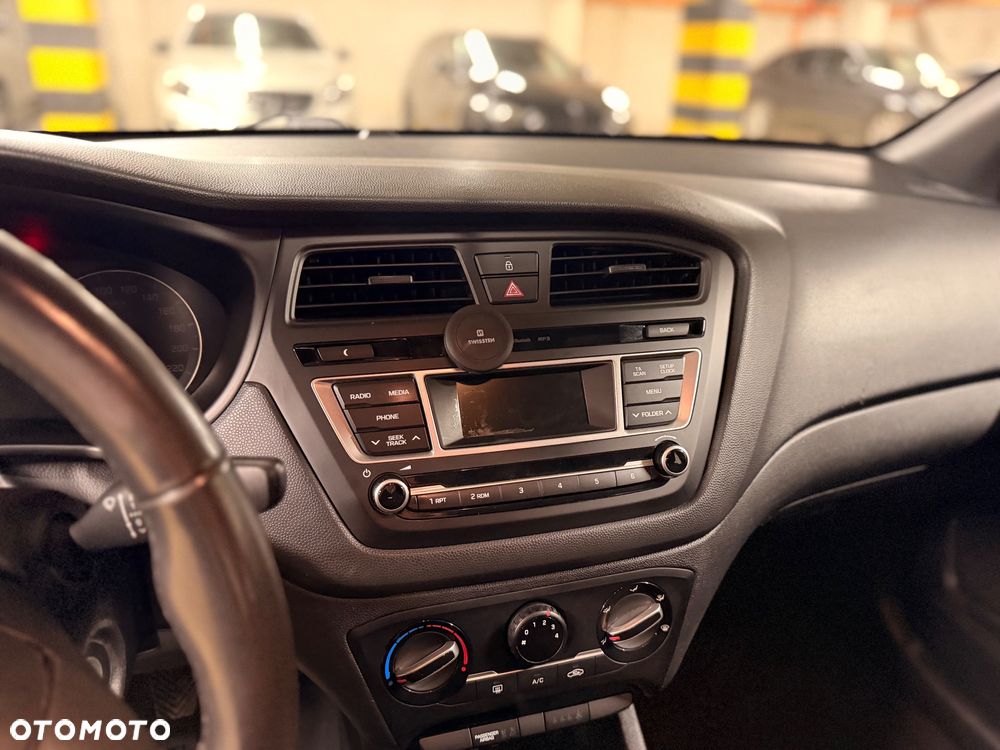 Hyundai i20 1.2 Classic Plus - 21