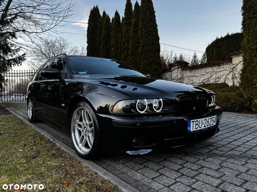 BMW Seria 5 530d Touring Edition Sport - 2