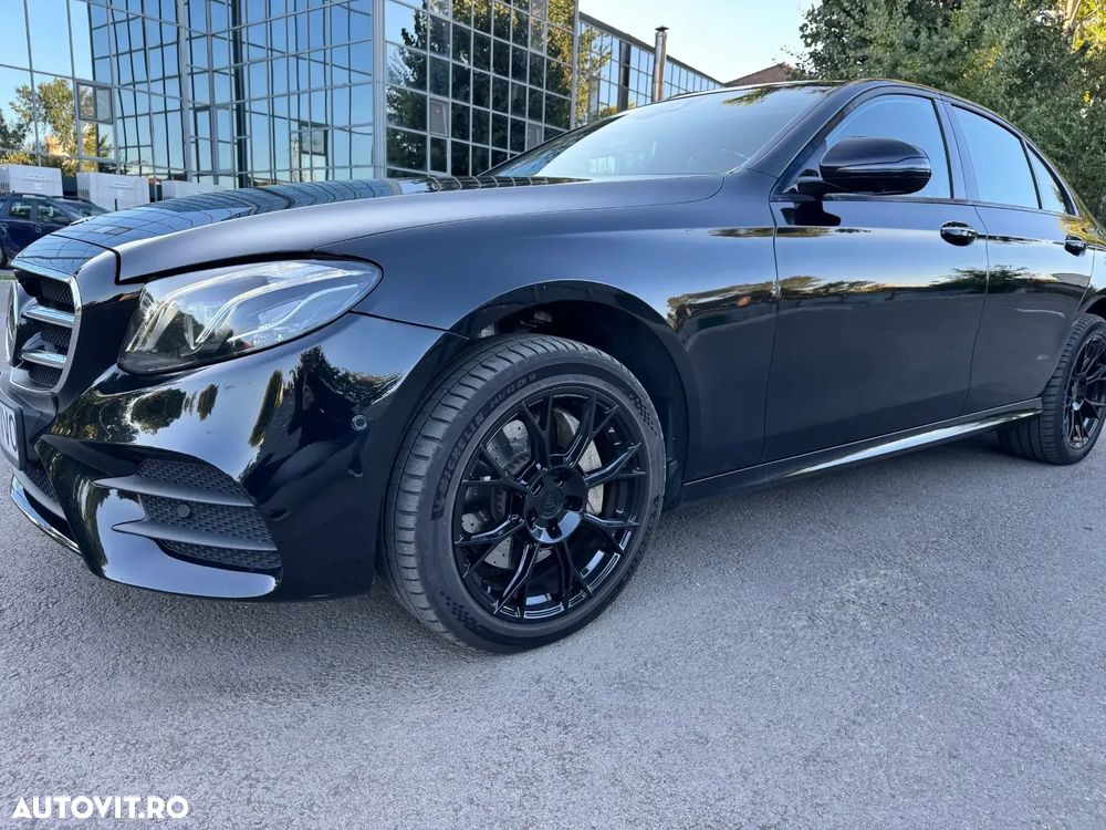 Mercedes-Benz E - 10