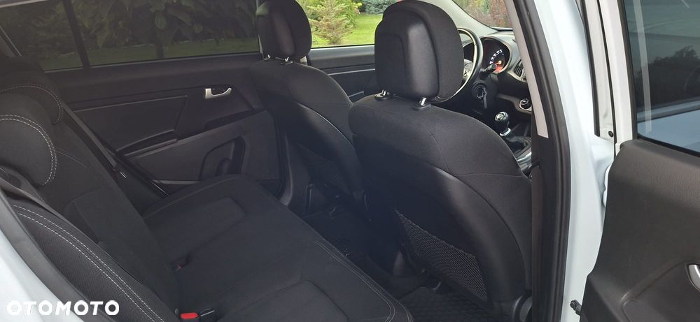 Kia Sportage - 17