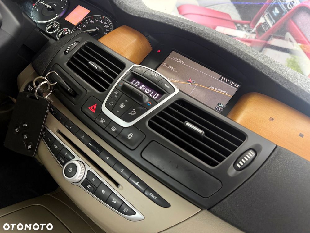 Renault Laguna 2.0 dCi Initiale - 6
