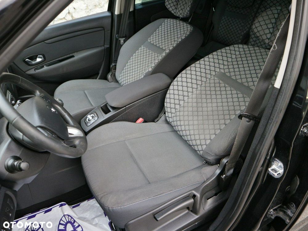 Renault Scenic 1.6 16V 110 LIMITED - 33