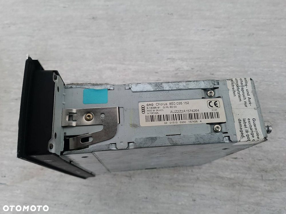 RADIO  AUDI A4 B6 8E0035152 LZ5W - 3