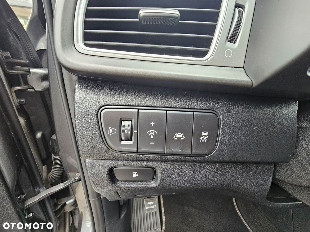Kia Niro - 27
