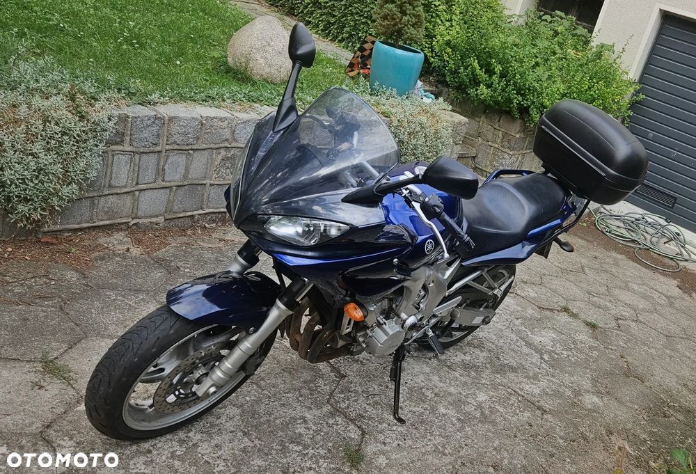 Yamaha FZ6 - 10
