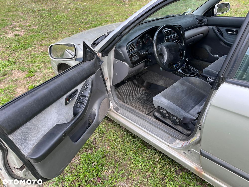 Subaru Legacy - 5